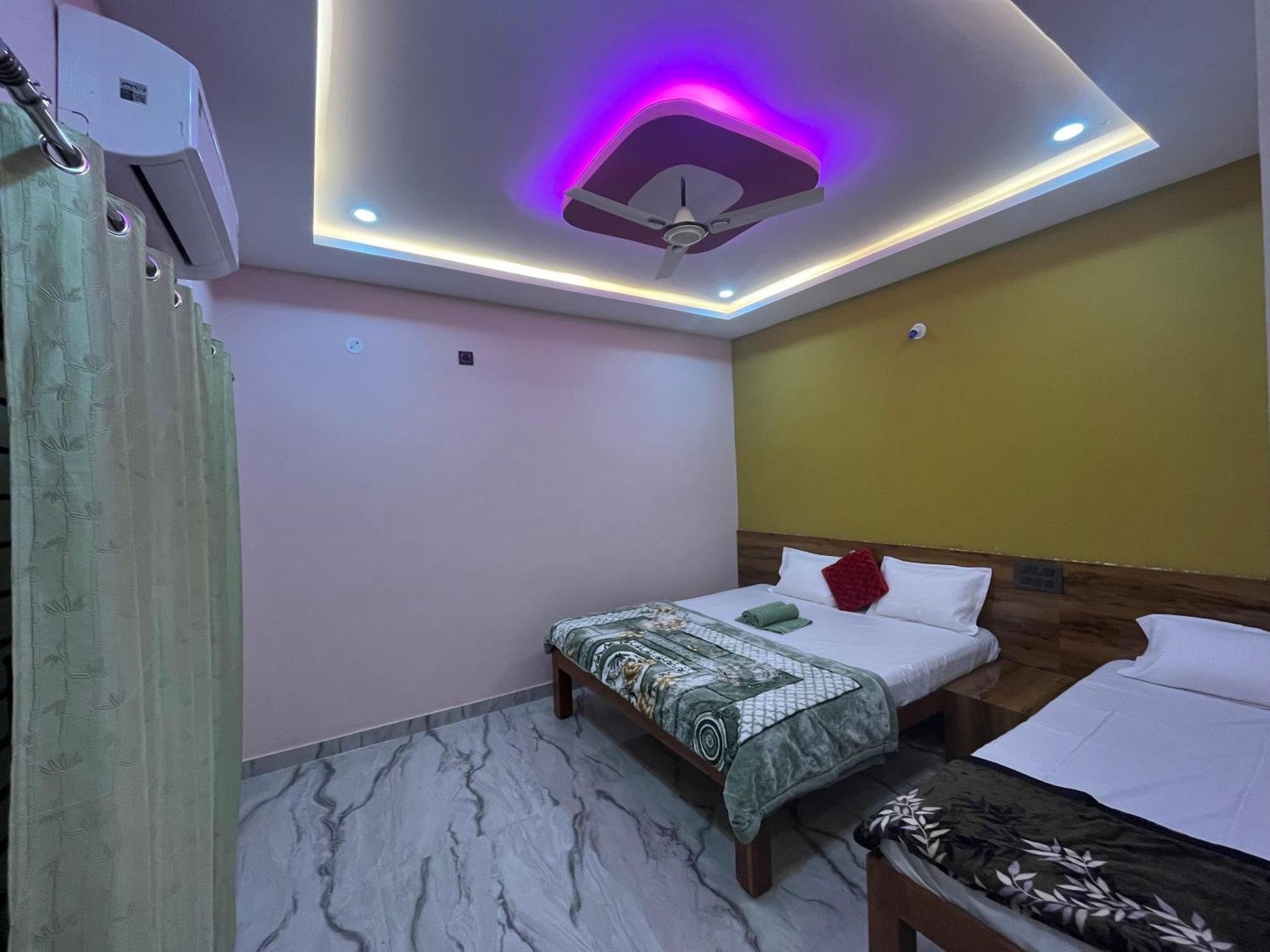 Manoj Homestay Хампі Екстер'єр фото